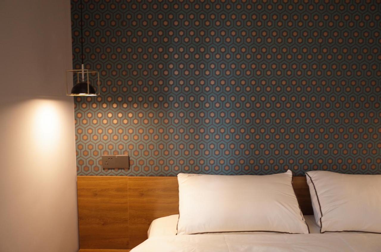 Shanghai Downtown Hills Boutique Guesthouse - Near Metro Line 7, Exit 3, Changping Road Dış mekan fotoğraf