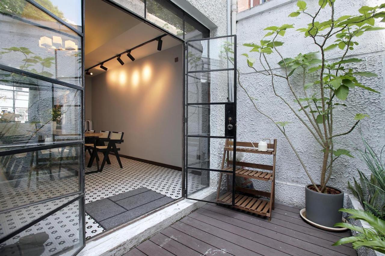 Shanghai Downtown Hills Boutique Guesthouse - Near Metro Line 7, Exit 3, Changping Road Dış mekan fotoğraf