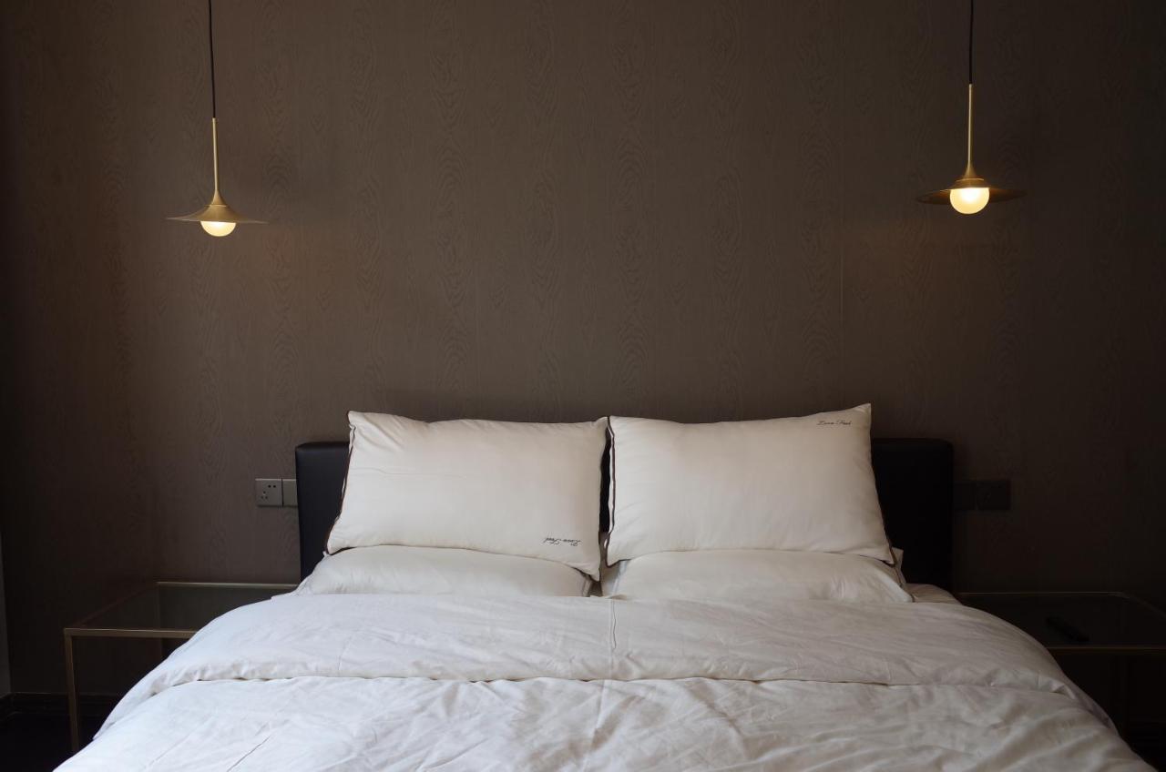 Shanghai Downtown Hills Boutique Guesthouse - Near Metro Line 7, Exit 3, Changping Road Dış mekan fotoğraf
